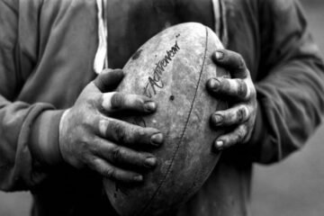 a las piñas en el rugby del nea